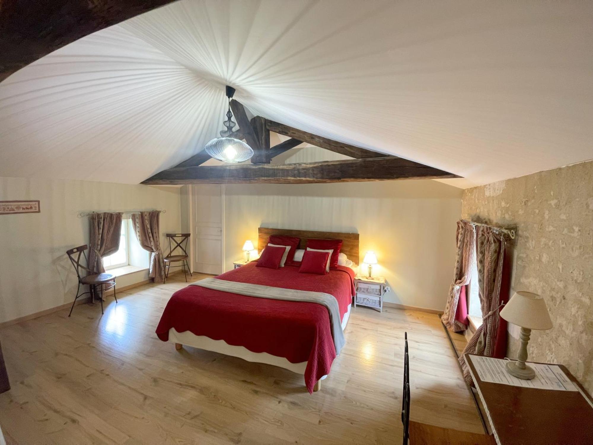 Chambres D'Hotes Le Tilleul Saint-Hilaire-des-Loges Esterno foto